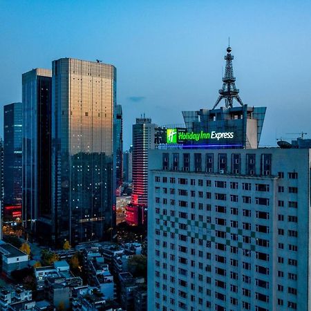 Holiday Inn Express Chengdu Tianfu Square By Ihg - Chunxi Road And Kuanzhai Alley エクステリア 写真