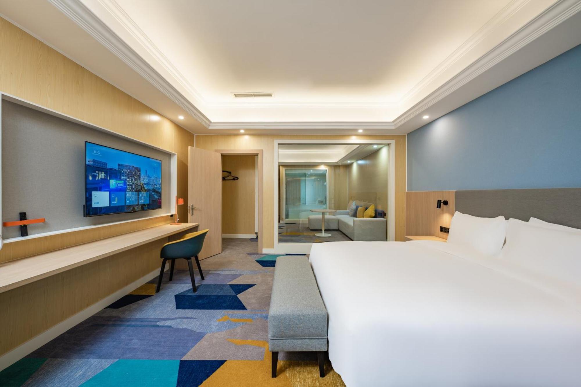 Holiday Inn Express Chengdu Tianfu Square By Ihg - Chunxi Road And Kuanzhai Alley エクステリア 写真