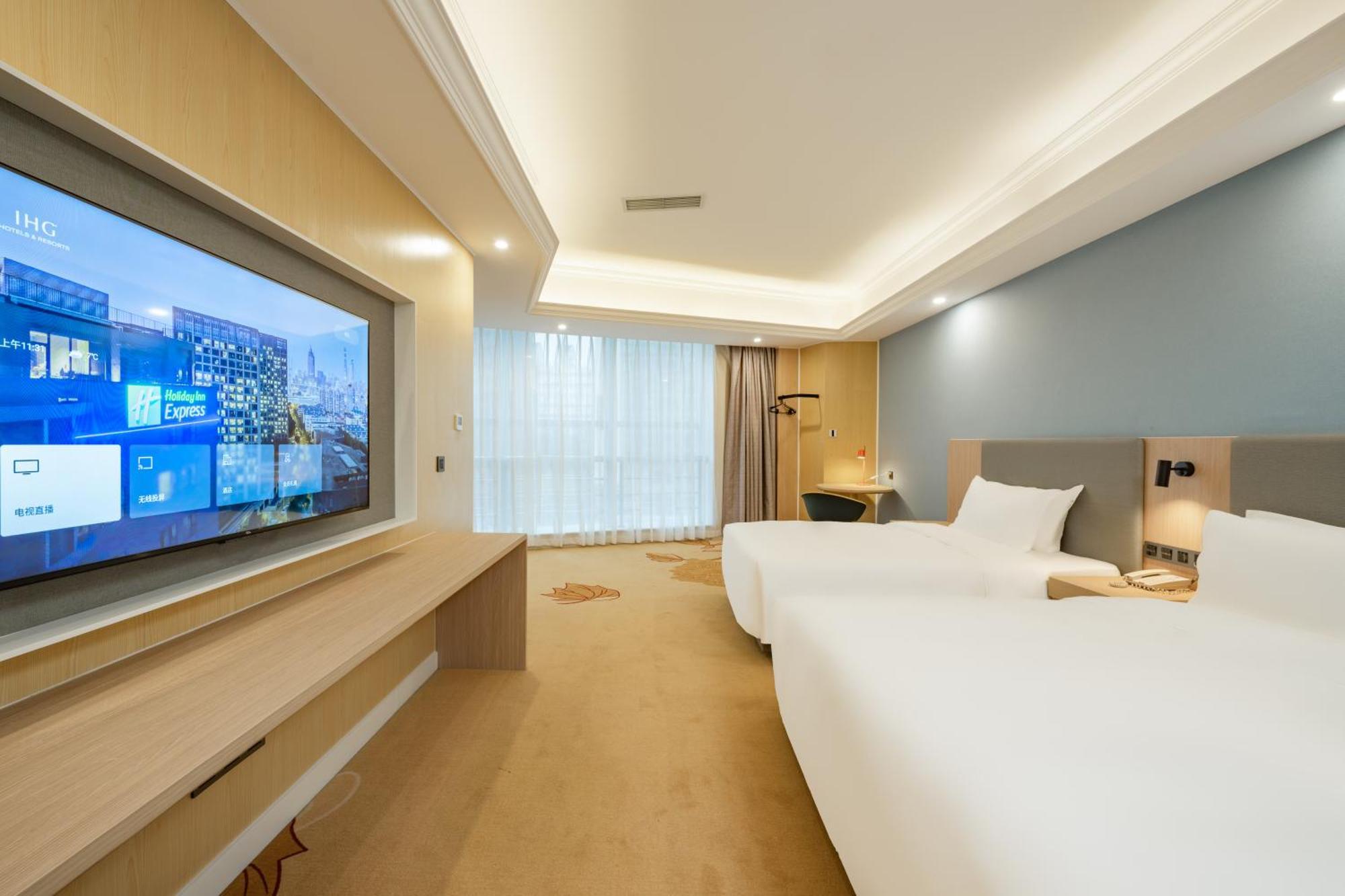 Holiday Inn Express Chengdu Tianfu Square By Ihg - Chunxi Road And Kuanzhai Alley エクステリア 写真